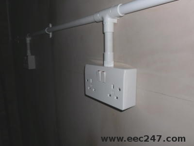 Surface Fixed 13A Socket with cable in conduit